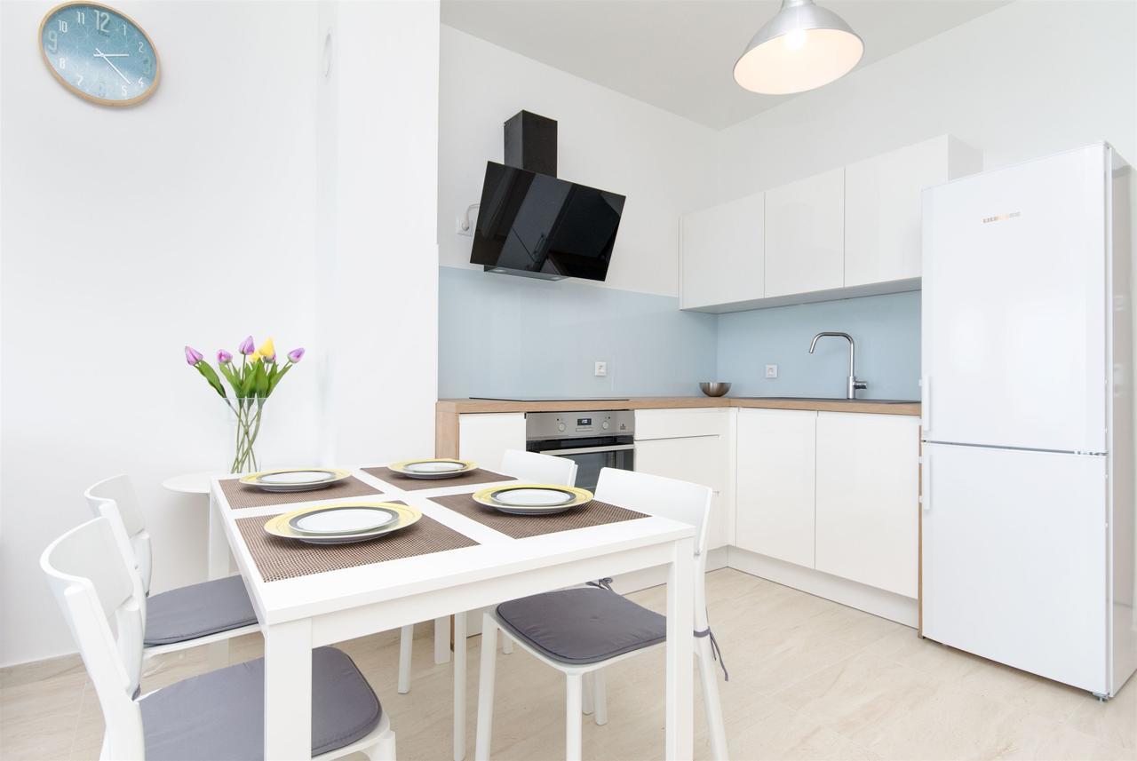 Apartments Branimir Mandre Extérieur photo